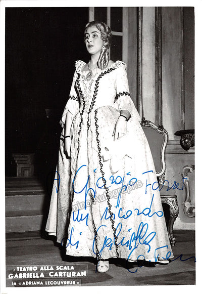 In Adriana Lecouvreur