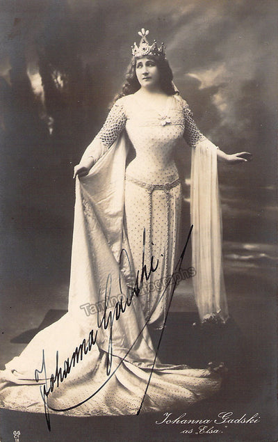 As Elsa in Lohengrin