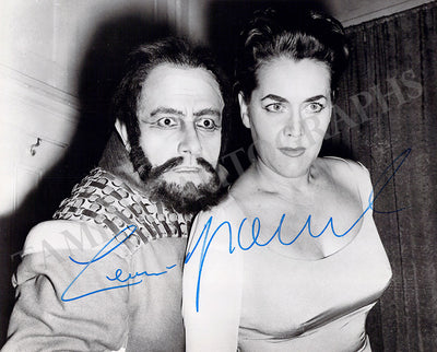 Rysanek, Leonie - Signed Photograph in MacBeth