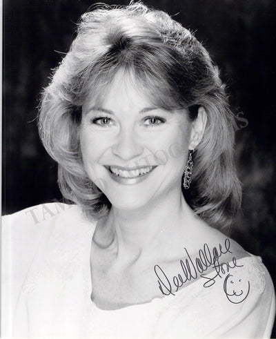 Wallace Stone, Dee - Signed Photograph