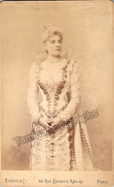 Carrere, Marguerite - Large Cabinet Photo in Les Huguenots