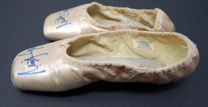 Misty Copeland Autograph Signed Pointe Shoes – Tamino