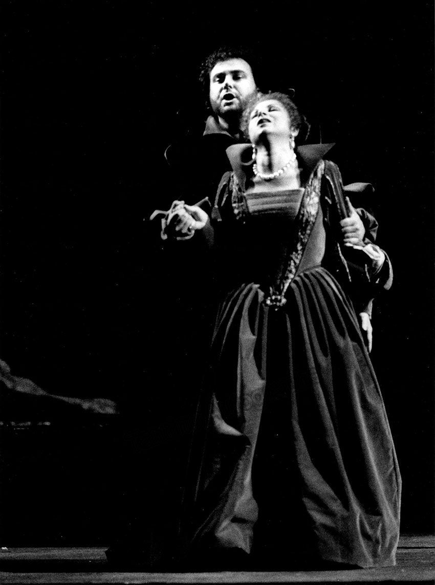 La Scala - Lot of 75 Unsigned Photos – Tamino